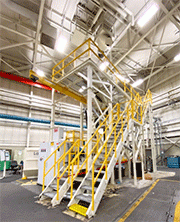 抛丸器专为恶劣环境而设计，同时保持易于维护。其外壳结构允许以经济的方式更换易损件，并采用高密度金属内衬，以提供卓越的耐磨性，从而保护电机和传动系统免受磨料的侵蚀。